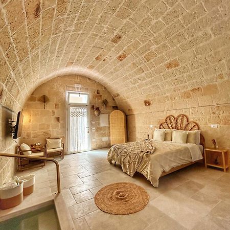 Ginpe Luxury Suite Monopoli Exterior photo